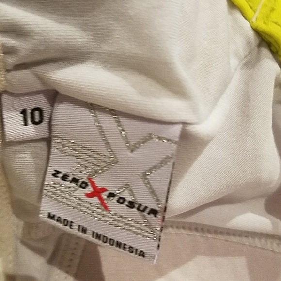 💕Zero Posur* Swim Top - Picture 5 of 5